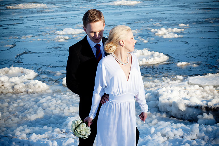 Vinterbröllop med snö och is på Djurgården