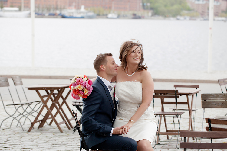 romantic photo session at Riddarholmen shot by photographer Stockholm Jessica Lund