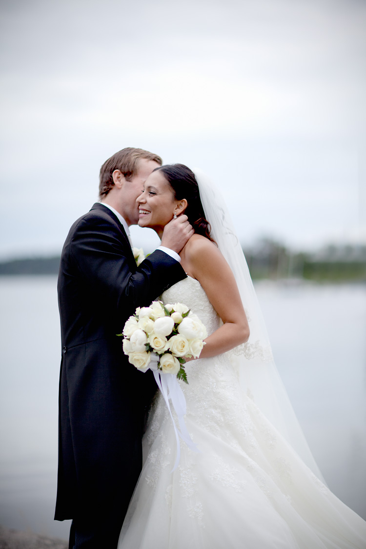 Brudpar fotograferat på Grand Hotell Saltsjöbaden