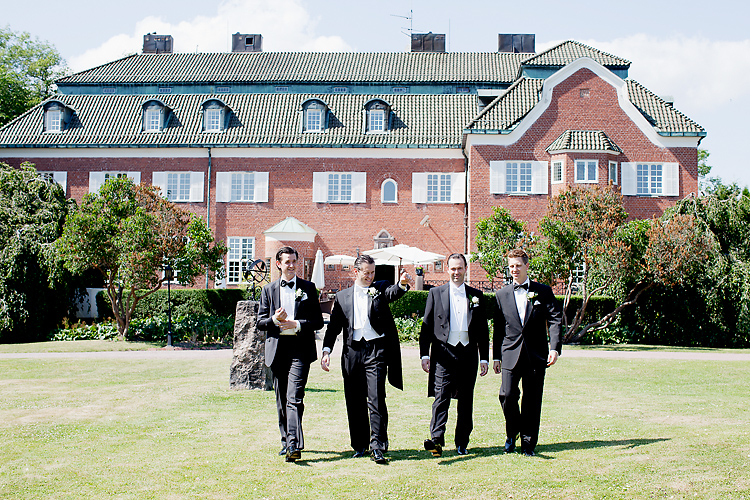 groom with friends at Villa Pauli, Stockholm, Sweden