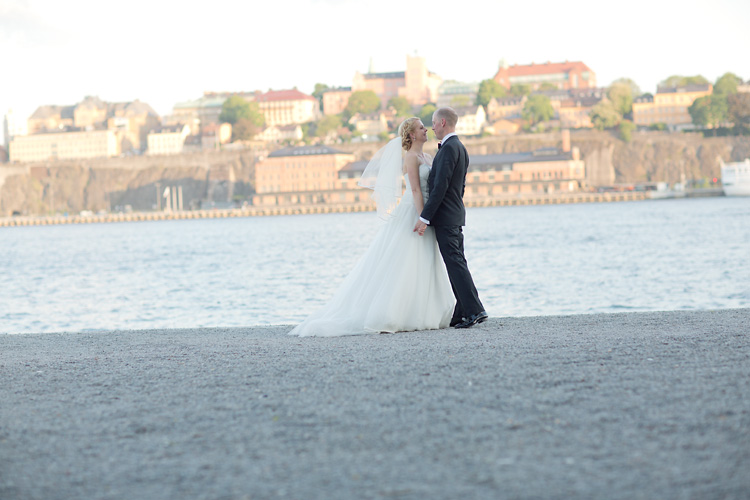 Bröllop med vy mot Södermalm i Stockholm